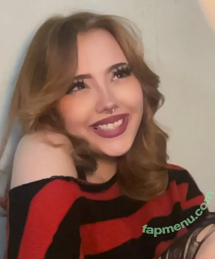 g0re_r0se nude photo #0001 (g0re.rose)