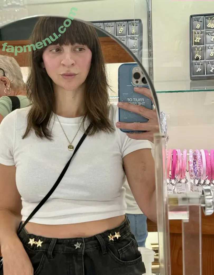 Gabbie Hanna nude photo #0291 (gabbie_hanna / gabbiehanna / youtuber)