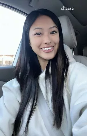 Gabby.hua / Gabby Hua nude photo #0542