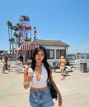 Gabby.hua / Gabby Hua nude photo #0915