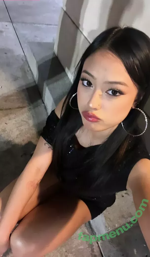 Gabby.hua nude photo #0520 (Gabby Hua)