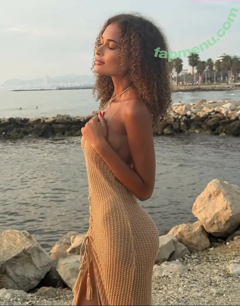 Gabby Lana nude photo #0060 (gabby_lana / gabby_staxxx)
