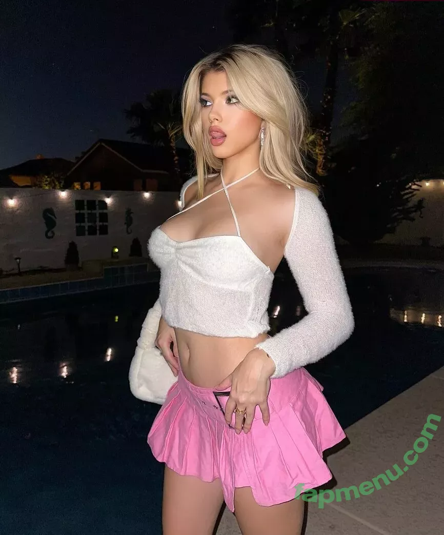 Gabi Champ nude photo #2774 (Gabi Ciamp / gabiciamp)