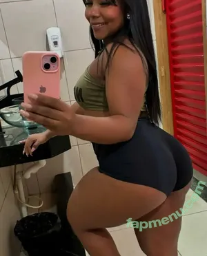 Gabibombom_ / gabioliveira_ofic nude photo #0002