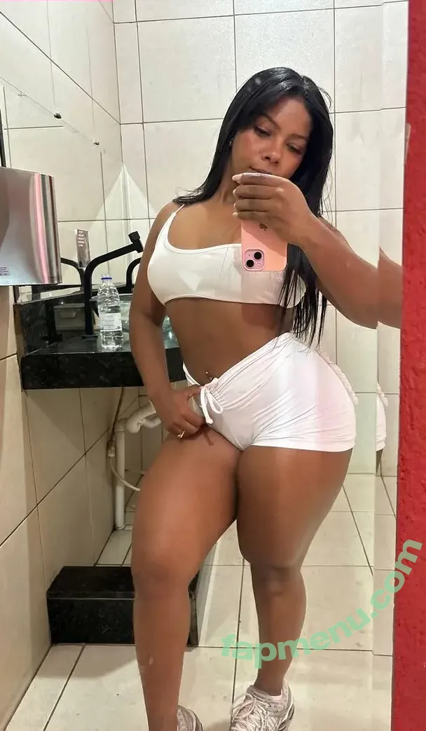 Gabibombom_ nude photo #0006 (gabioliveira_ofic)
