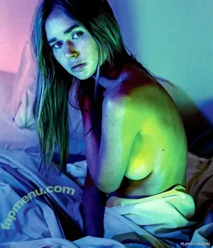  nude photo #0005