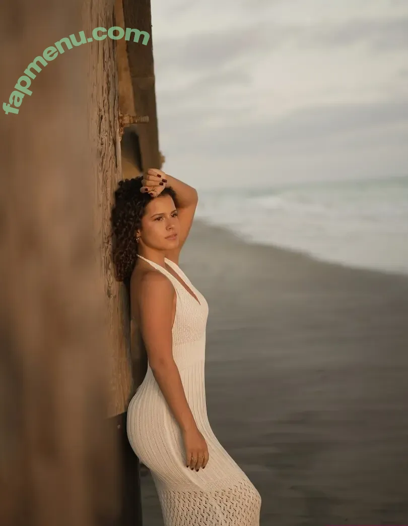 Gabriella Saraivah nude photo #0579 (gabriellasaraivah)