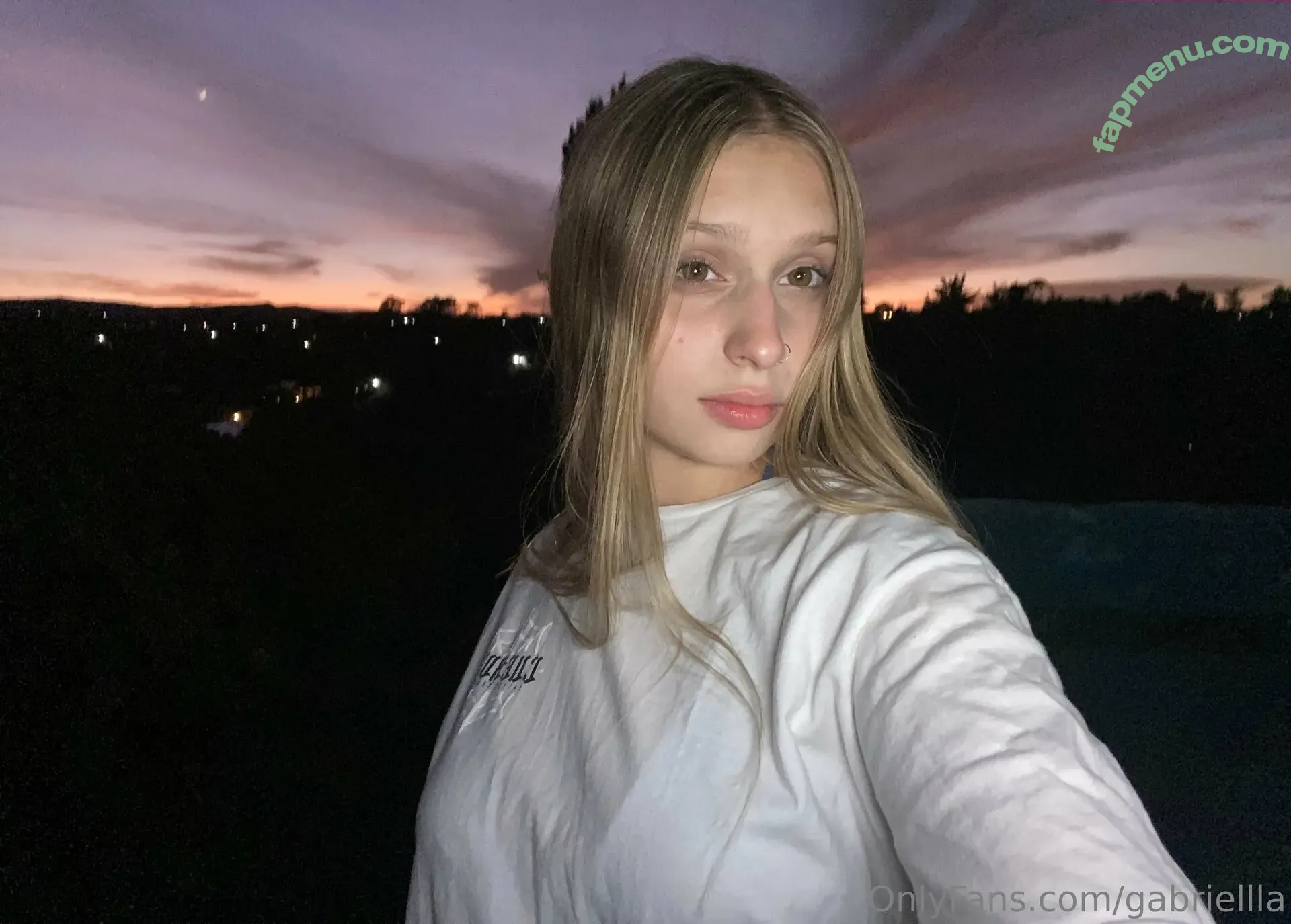 gabriellla nude photo #0038 (gabriella)
