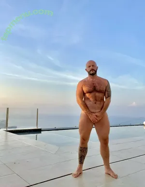  nude photo #0001