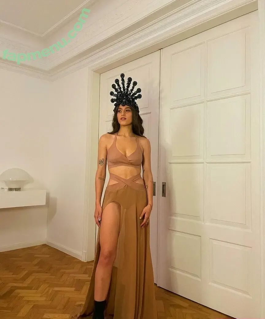 Gaia Gozzi nude photo #0004 (Gaia Gozzi)