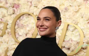 gal_gadot / inked_hriss nude photo #2704
