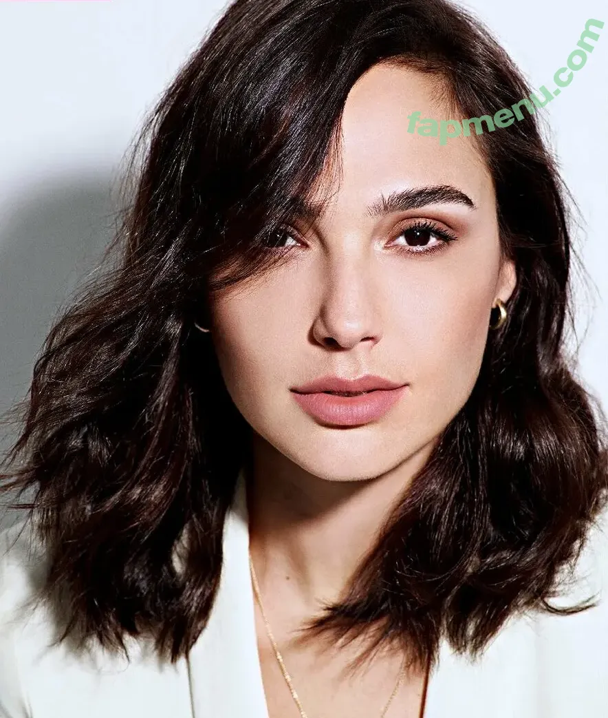 gal_gadot nude photo #2765 (inked_hriss)