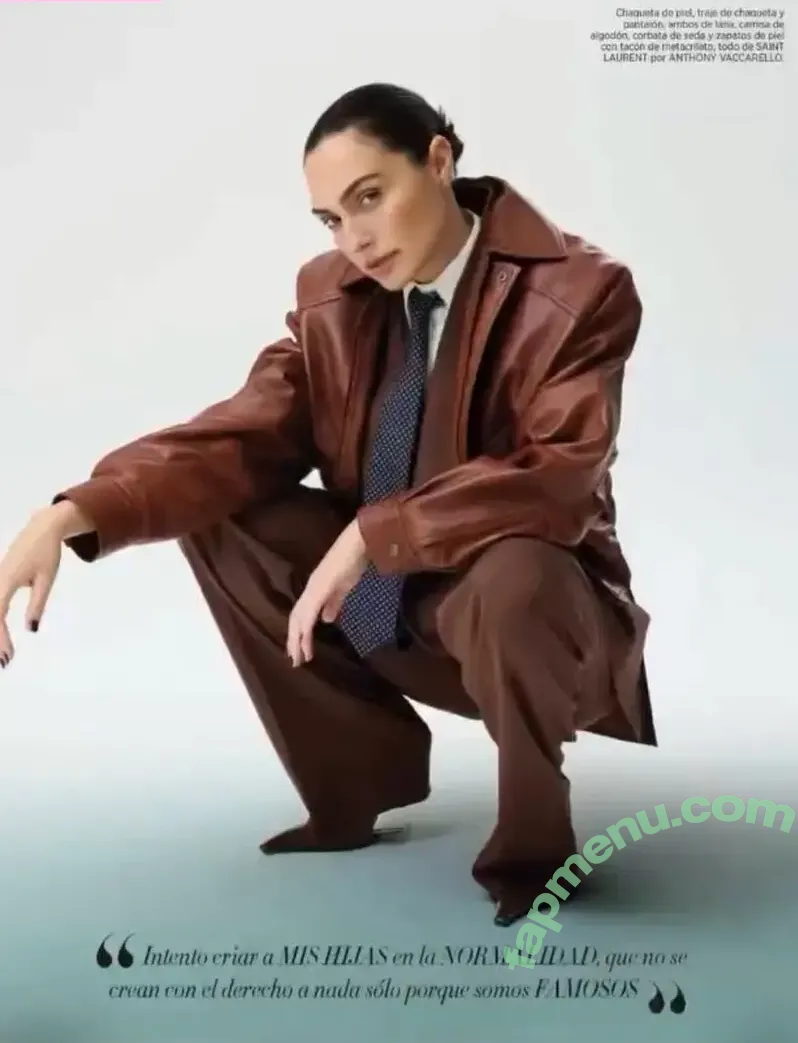 gal_gadot nude photo #2798 (inked_hriss)
