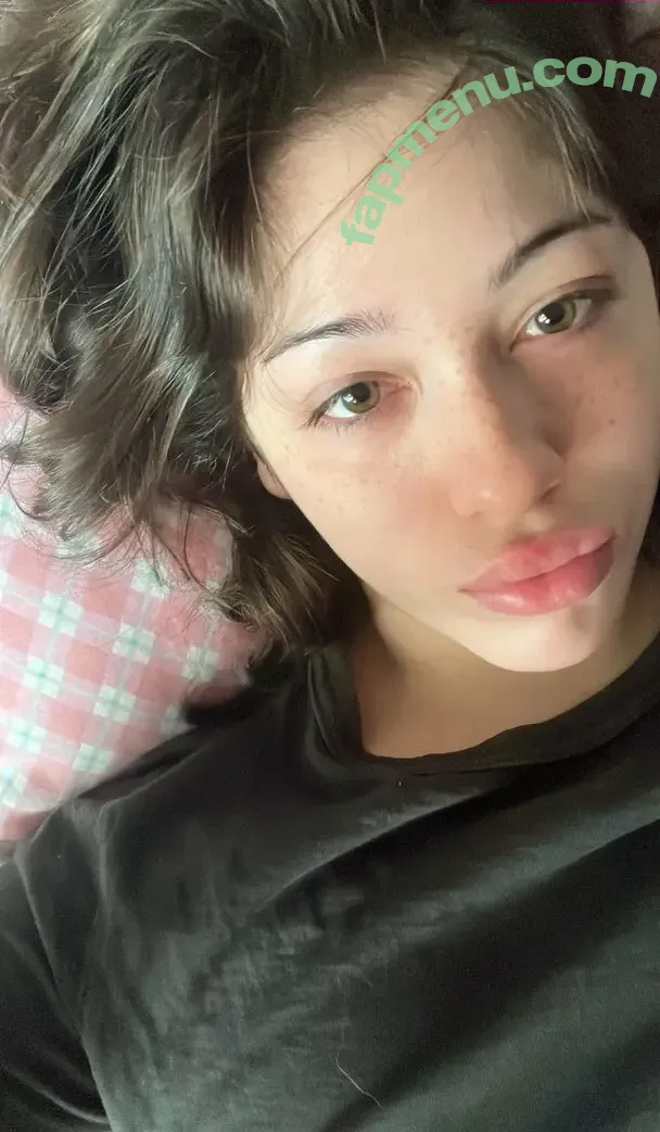 gaygothgirlf nude photo #0008 (gaygothgirlfriend)