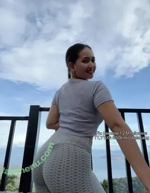 Gemene Fernando / missbalakang nude photo #0022
