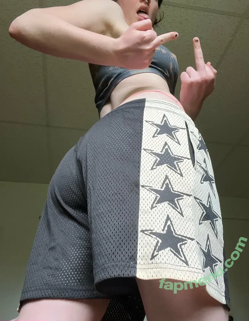 geminitowers nude photo #0011 (geminitowercentrepointe)