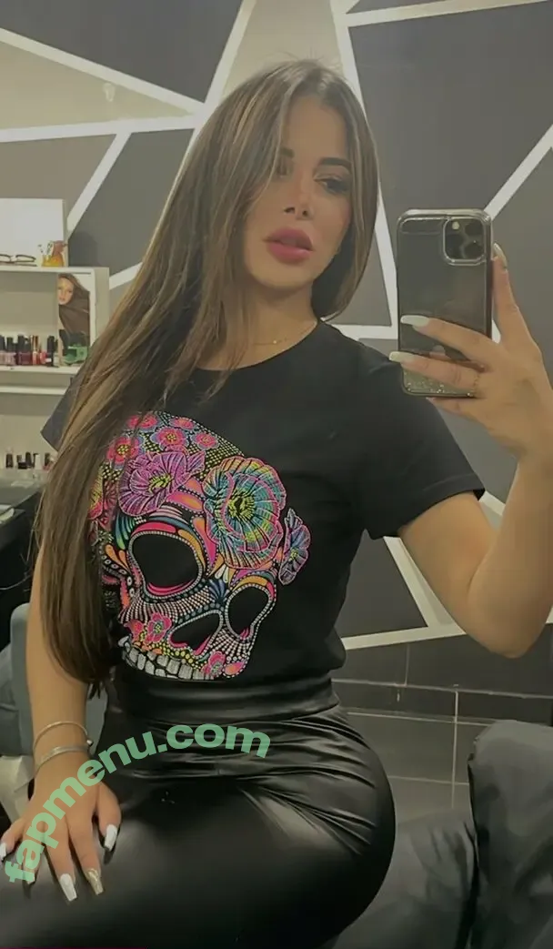 genesisgamez10 nude photo #0005 (genesisgamez10)