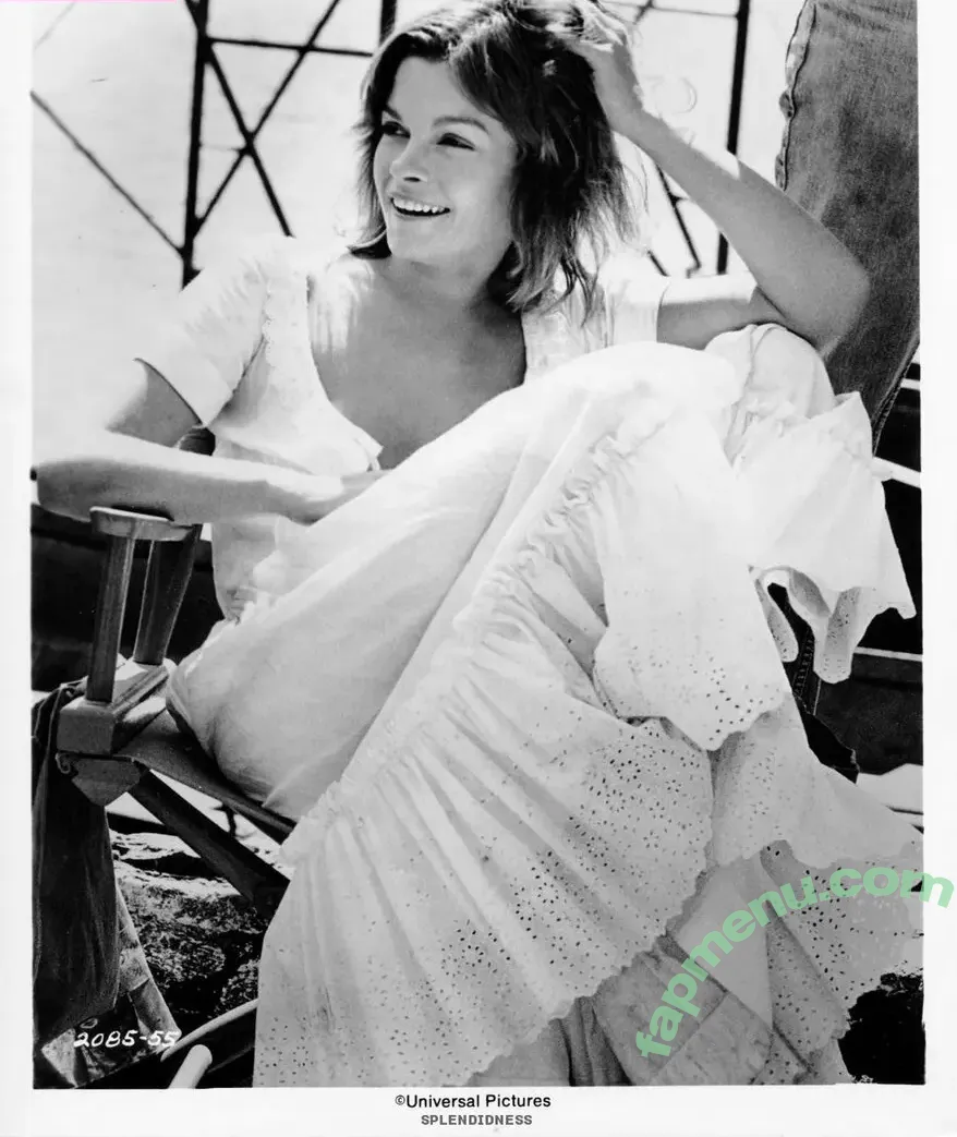 Genevieve Bujold nude photo #0011 (gennybine)