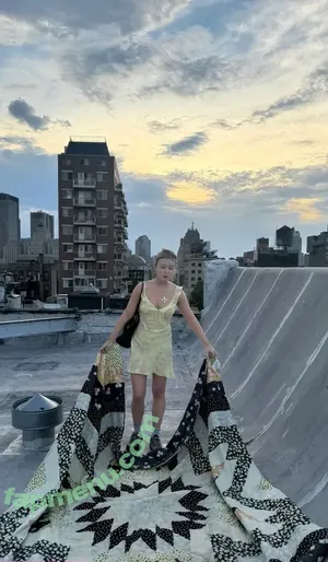 Genevieve Hannelius / ghannelius nude photo #0395