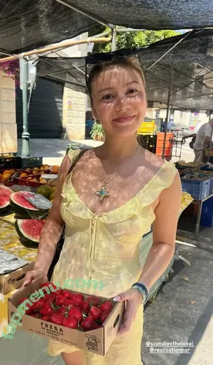 Genevieve Hannelius / ghannelius nude photo #0400