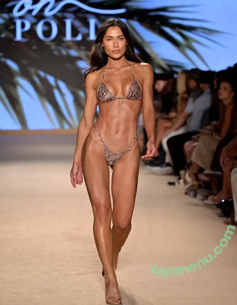Georgina Mazzeo nude photo #0206 (georginamazzeo)