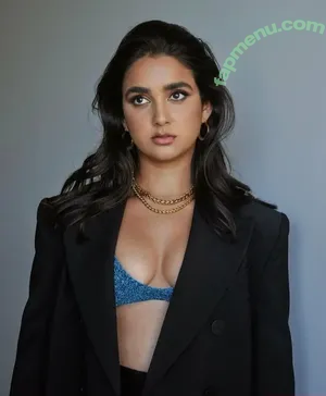 Geraldine Viswanathan / yoyogeraldine nude photo #0167