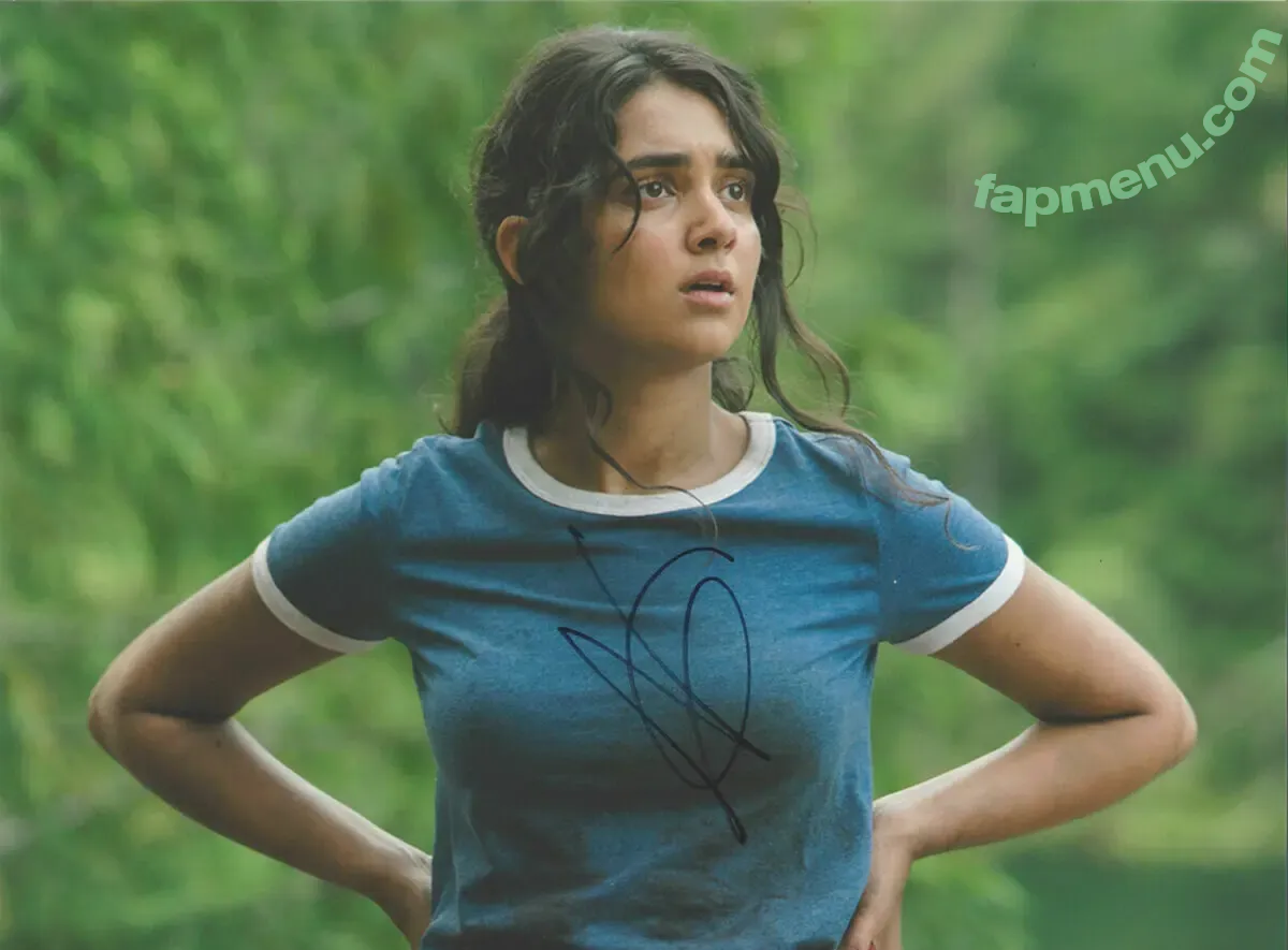 Geraldine Viswanathan nude photo #0170 (yoyogeraldine)