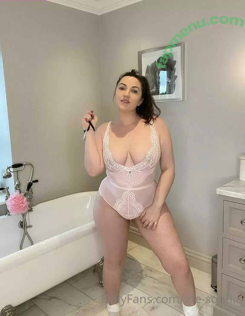 gfe-sophie nude photo #0117 (sophie_aris)