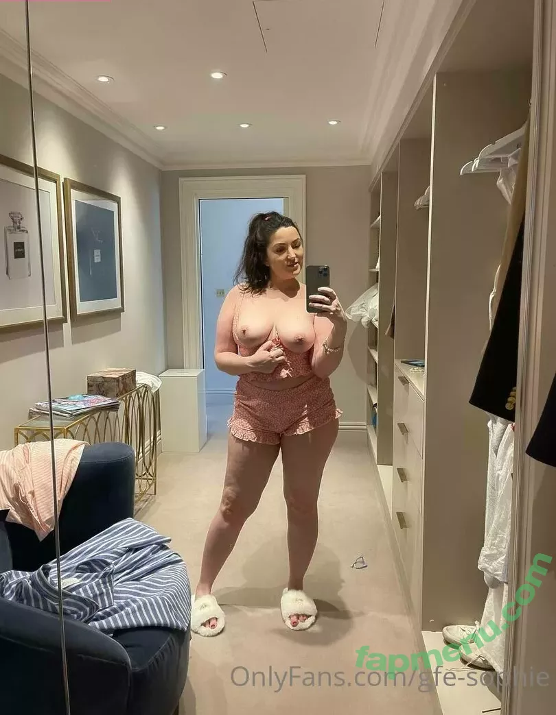 gfe-sophie nude photo #0144 (sophie_aris)