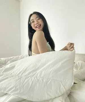 GGoldenbee / Dayone_ps / goldenbeelive nude photo #0021