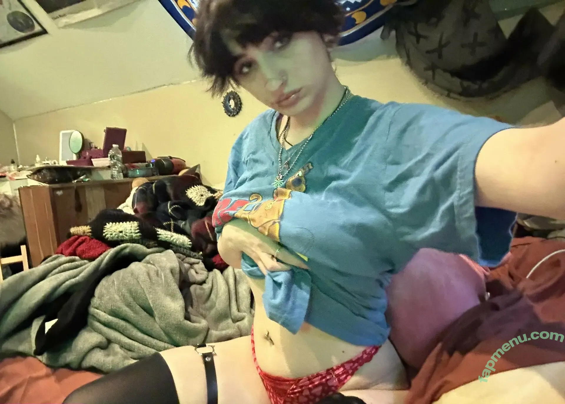 ghostbabi nude photo #0015 (eeveelusion / lavendergerl420 / mimi kyu / w33dpwincess)
