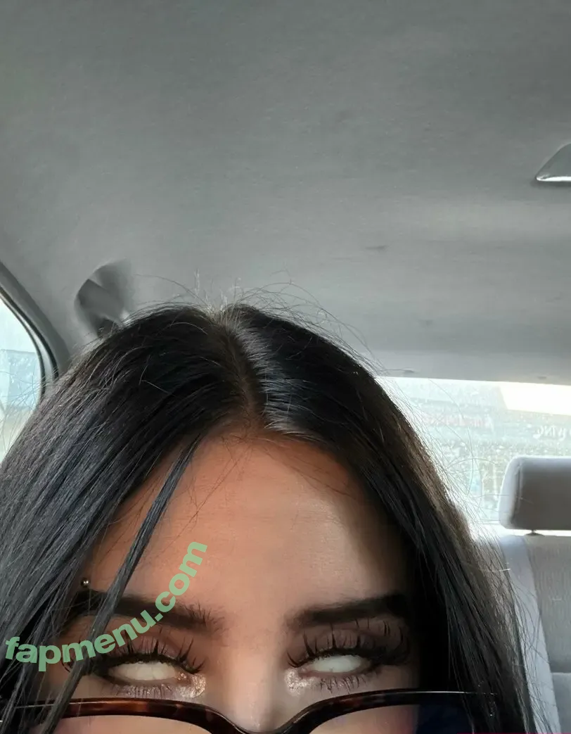 ghoulmommy666 nude photo #0007 (TrinBean420 / ghoulmom666)