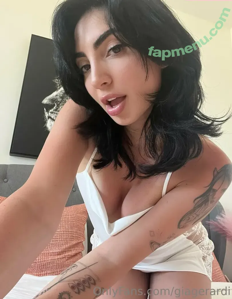 giaisabella nude photo #0096 (gia.isabellag)