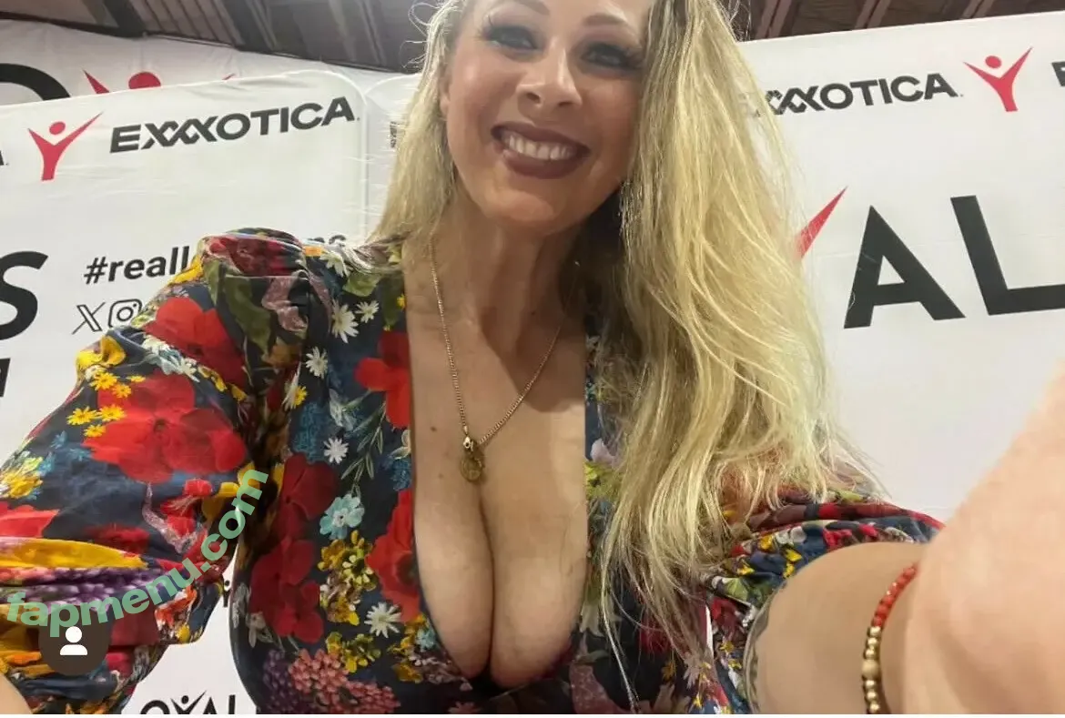 Gianna Michaels nude photo #2425 (giannamichaels / giannamichaels.fanclub / therealgianna)