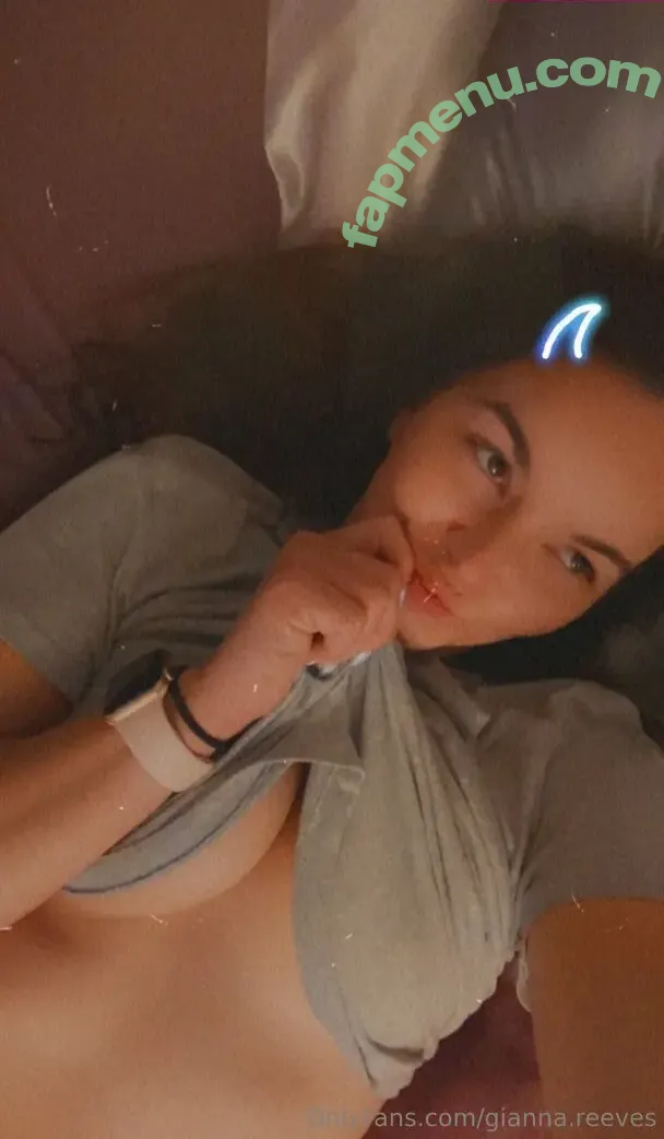 gianna.reeves nude photo #0002 (keaanuureeves)