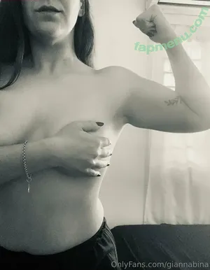 giannabina / thegiannaisabella nude photo #0016