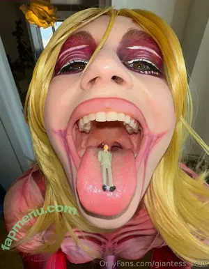 giantess_vovk / christi.vovk nude photo #0013
