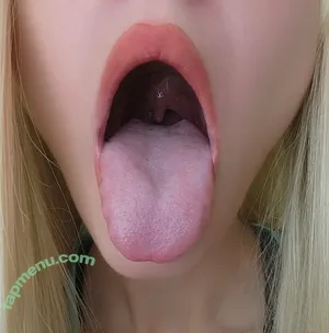 giantessalice / alice.giantess nude photo #0004