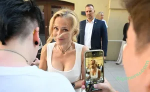 Gillian Anderson / gilliana nude photo #0669