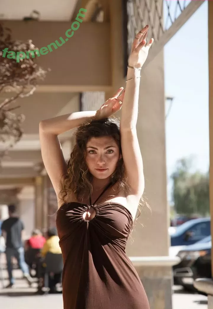 Gillian Barnes nude photo #0259 (gillianbarnes / missgillianbarnes / msgillianbarnes)