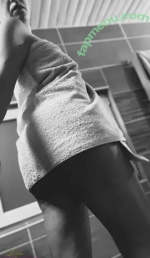 ginalaflaca / gina.laplaca nude photo #0006
