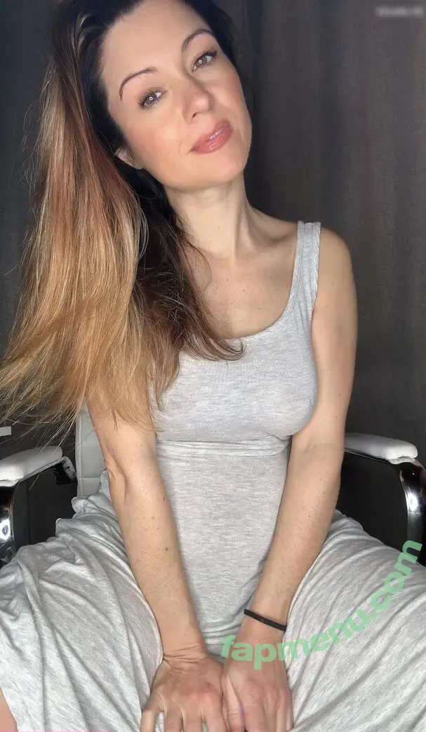 Ginny Potter nude photo #0854 (ginnypottervip / ginnytothepotter)