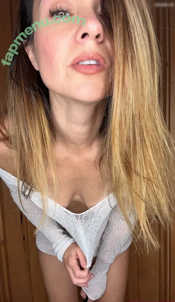 Ginny Potter nude photo #0904 (ginnypottervip / ginnytothepotter)