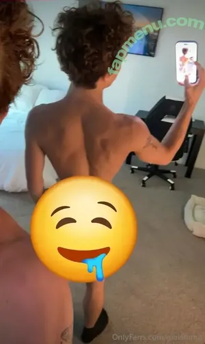  nude photo #0004
