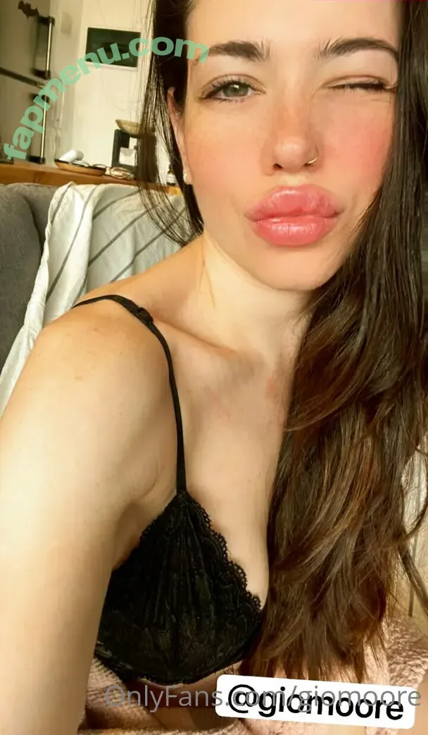 giomoore nude photo #0007 (giomoore95)