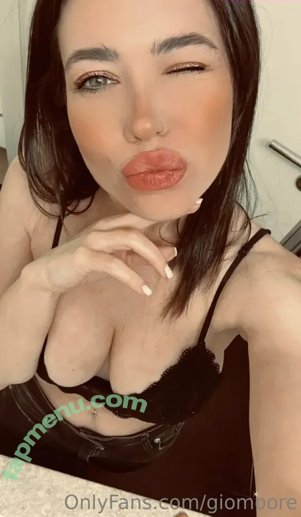 giomoore nude photo #0018 (giomoore95)