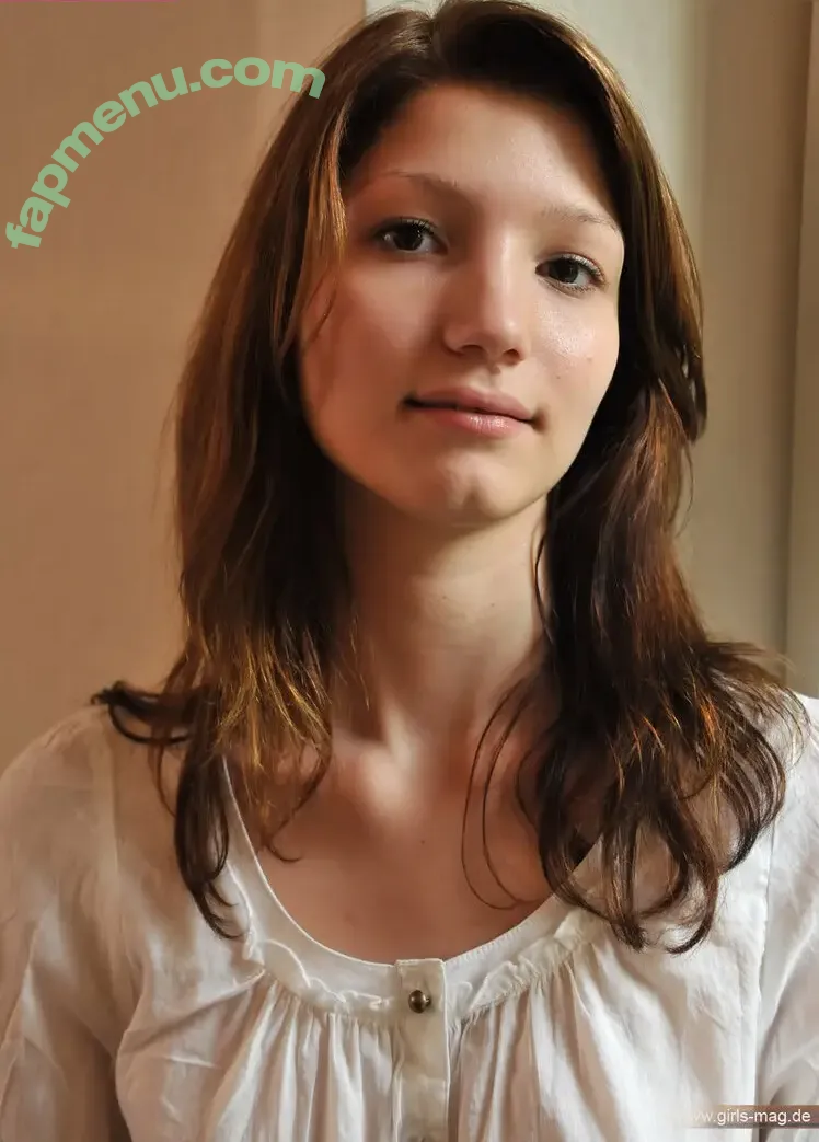 Girls Magazine nude photo #2004 (valmontfoto)