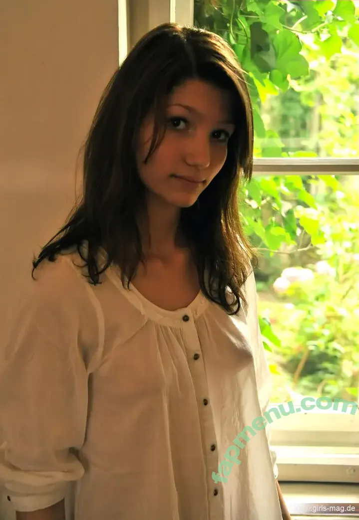 Girls Magazine nude photo #2007 (valmontfoto)