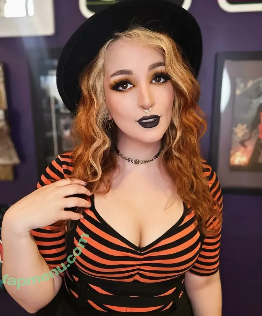 Girls Play nude photo #0046 (watchgirlsplay)