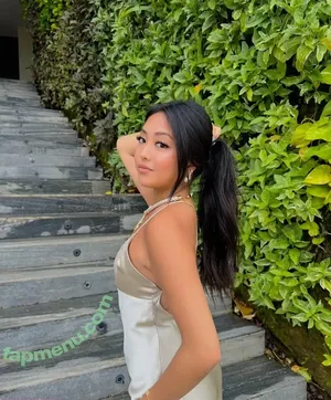 Giselle Hua / giselle.hua nude photo #0001
